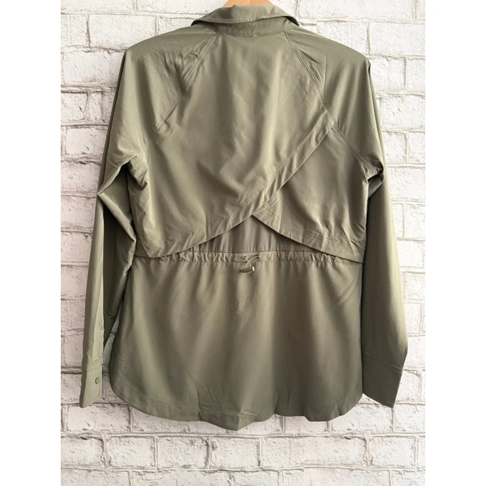 NWT Athleta Women’s North Star Shirt Olive Green Size Small - Picture 6 of 10